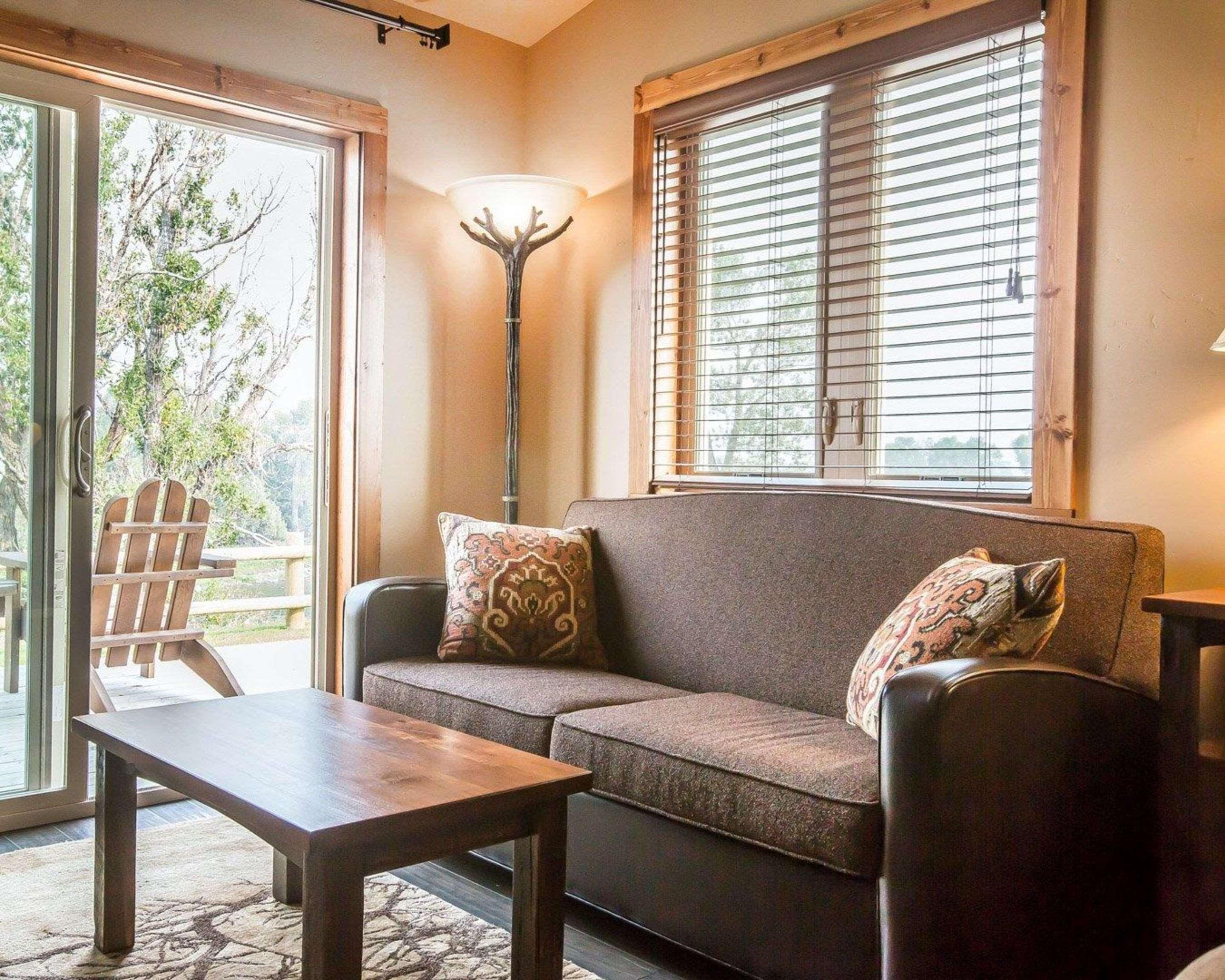 Yellowstone Valley Lodge, Ascend Hotel Collection Pray Esterno foto