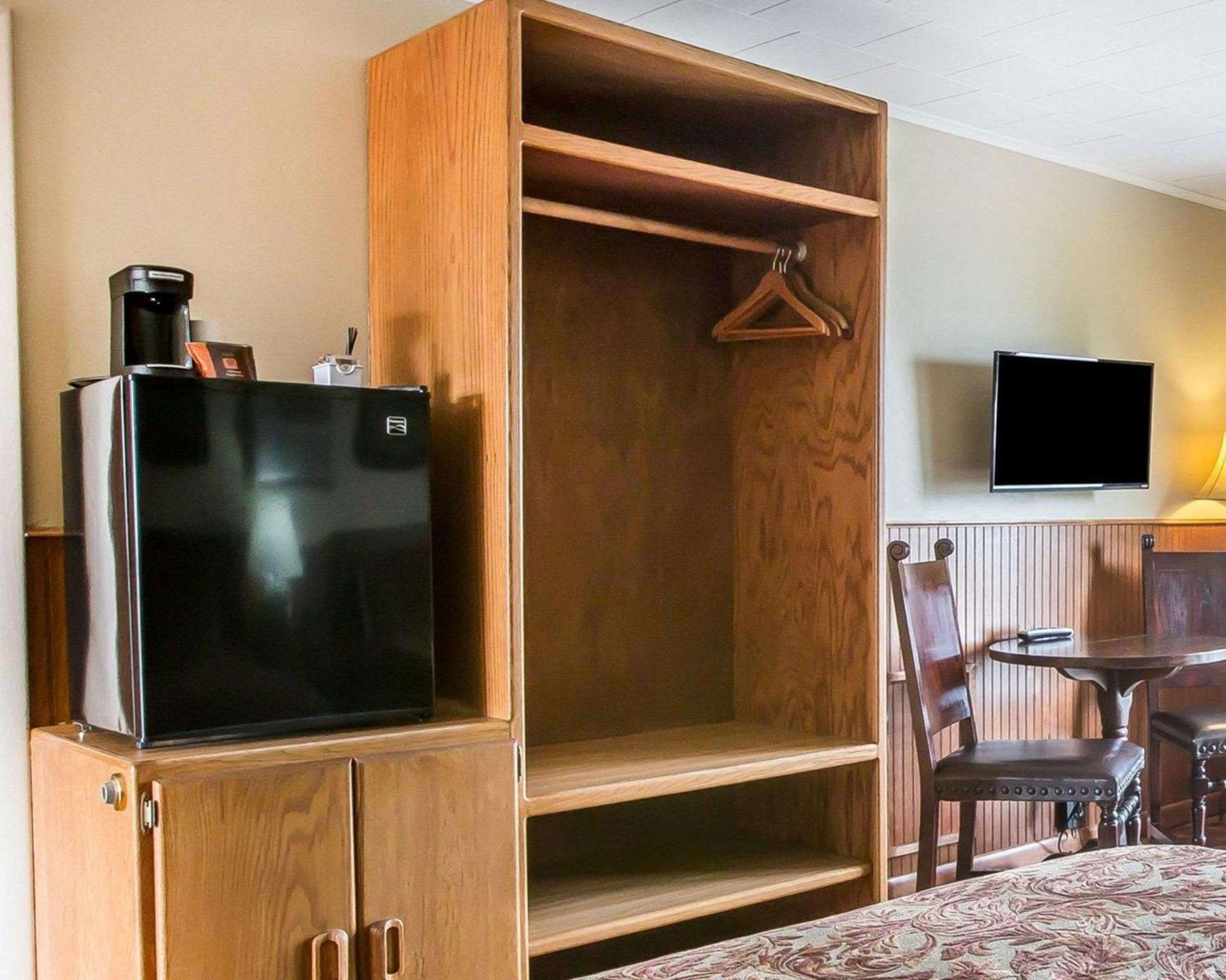 Yellowstone Valley Lodge, Ascend Hotel Collection Pray Esterno foto