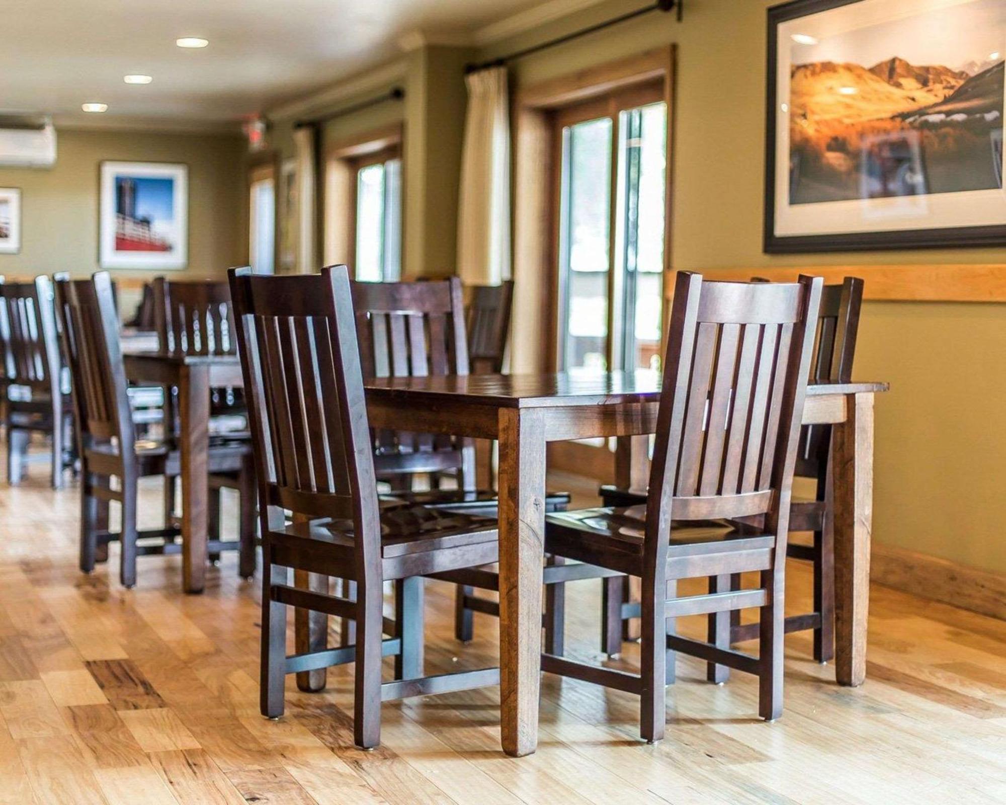 Yellowstone Valley Lodge, Ascend Hotel Collection Pray Esterno foto