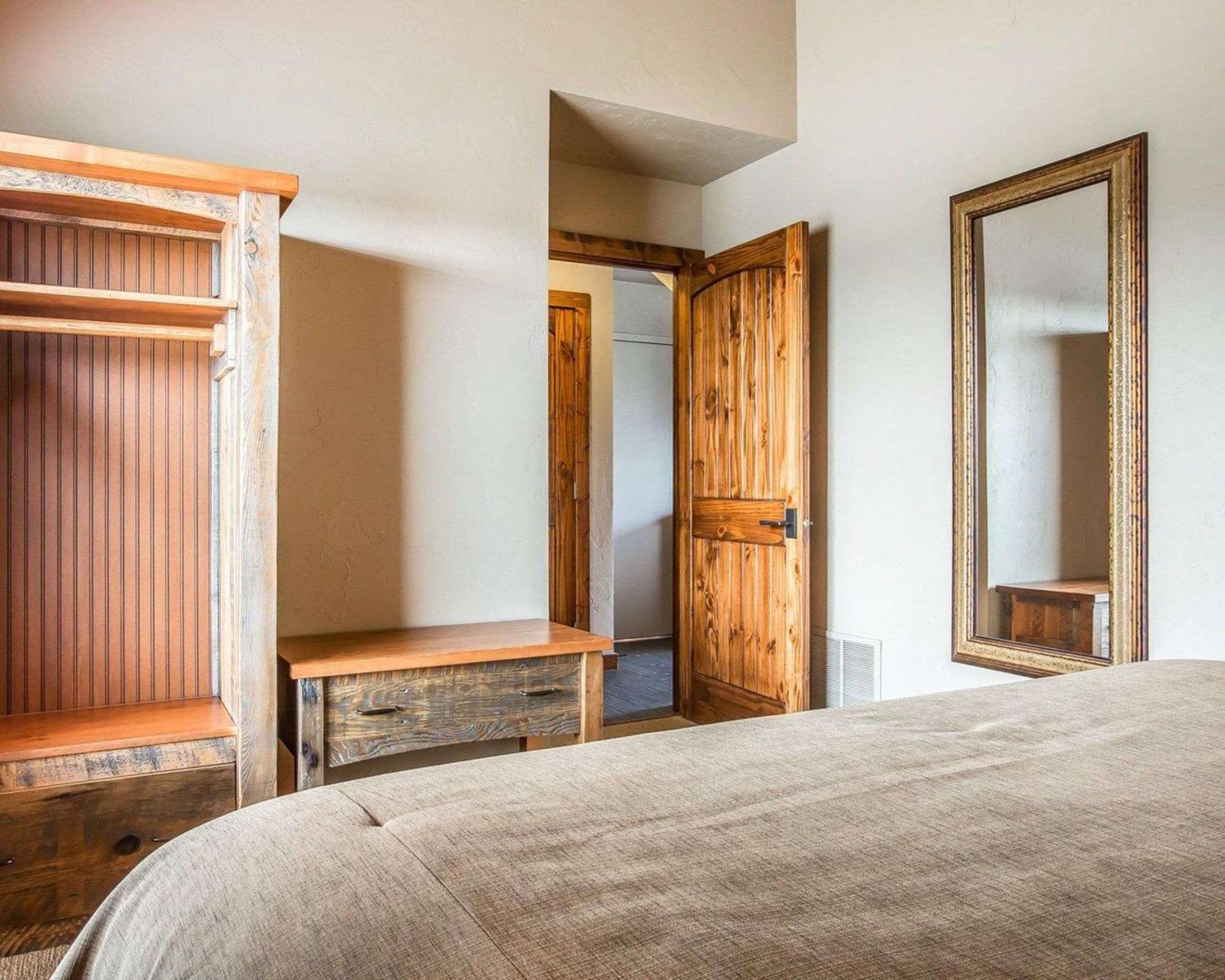 Yellowstone Valley Lodge, Ascend Hotel Collection Pray Esterno foto