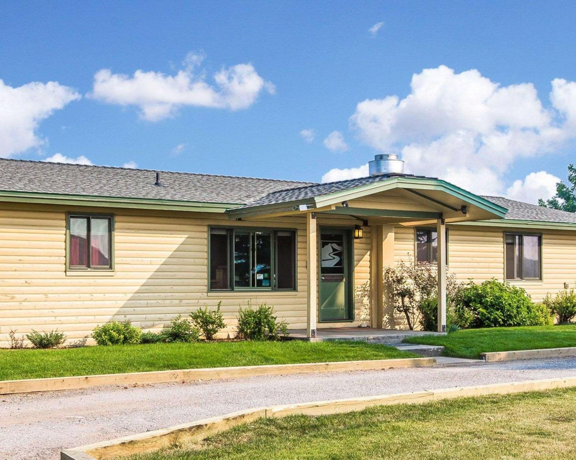 Yellowstone Valley Lodge, Ascend Hotel Collection Pray Esterno foto