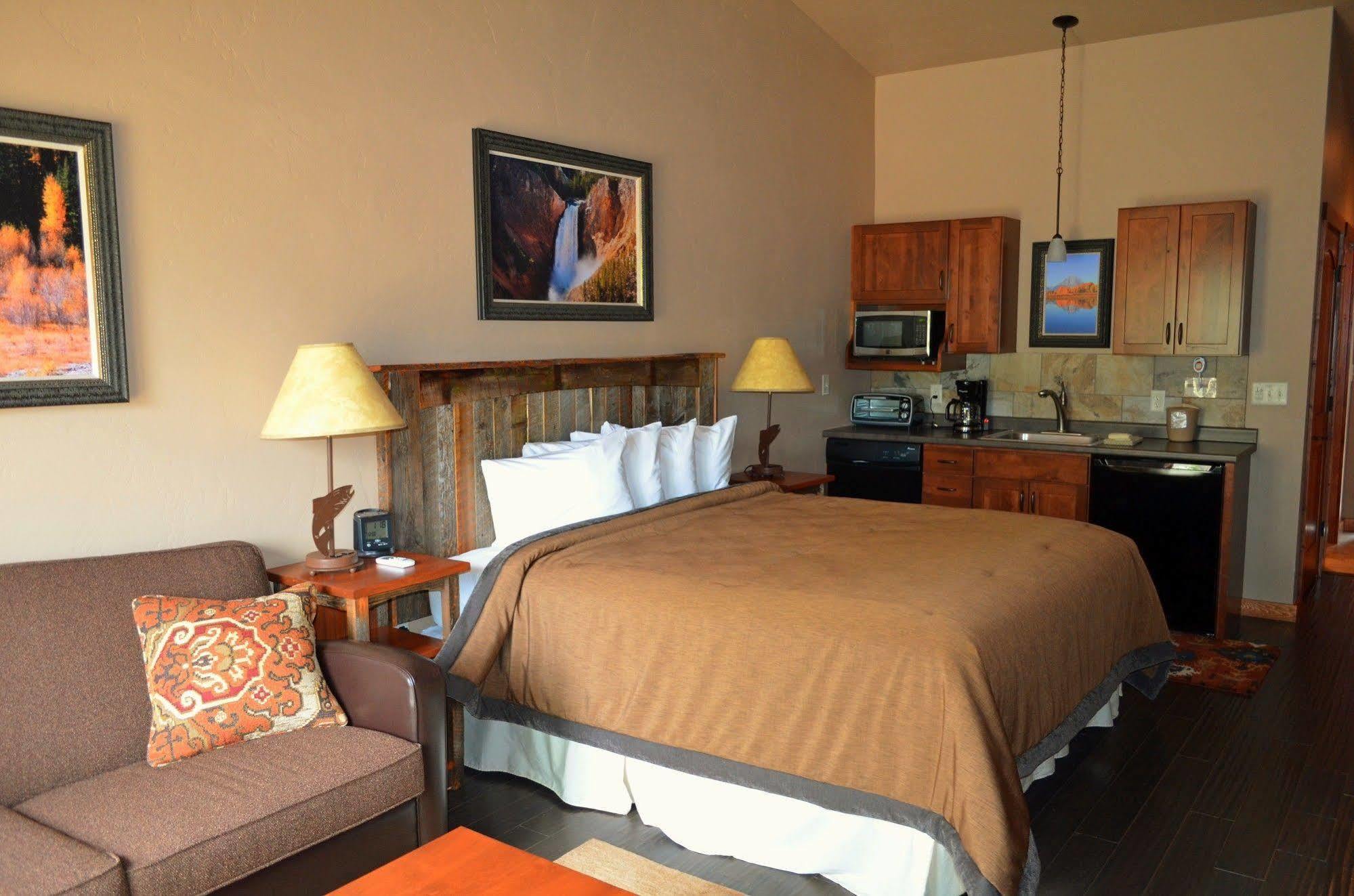 Yellowstone Valley Lodge, Ascend Hotel Collection Pray Esterno foto